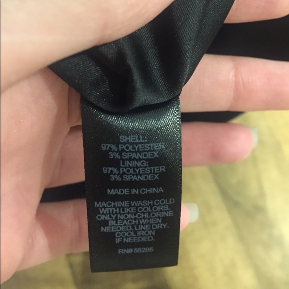 COPY - Express Dress - Picture 3 of 3